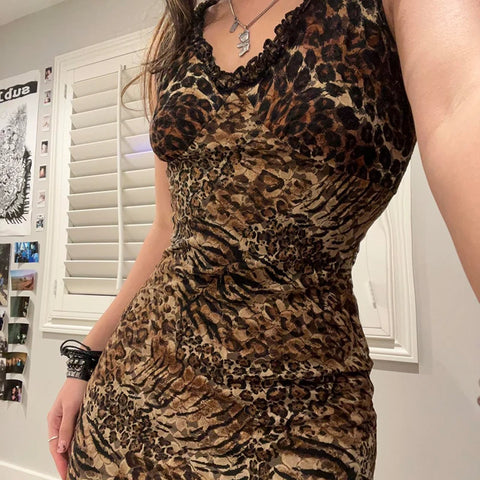 vintage-leopard-ruched-sleeveless-dress-2